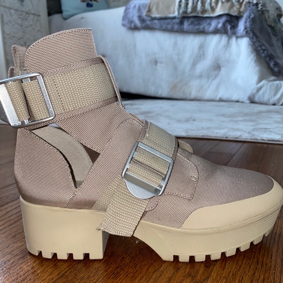 Steve Madden Shoes - Steve Madden Booties